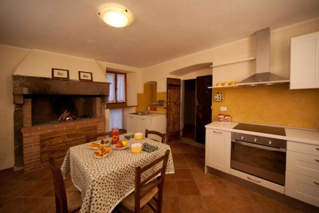 Agriturismo La Collina Delle Stelle Banzena Luaran gambar