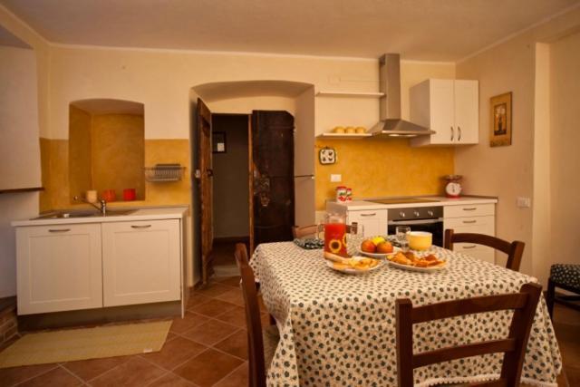 Agriturismo La Collina Delle Stelle Banzena Luaran gambar