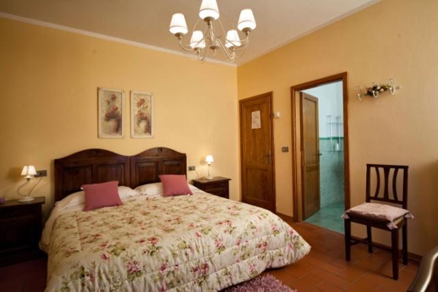 Agriturismo La Collina Delle Stelle Banzena Luaran gambar