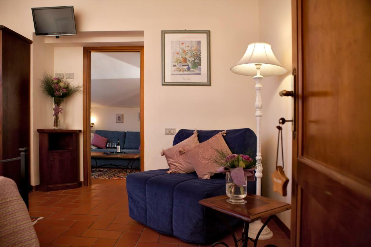 Agriturismo La Collina Delle Stelle Banzena Luaran gambar