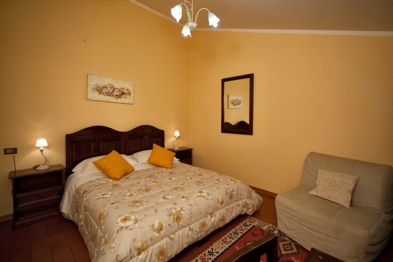 Agriturismo La Collina Delle Stelle Banzena Luaran gambar